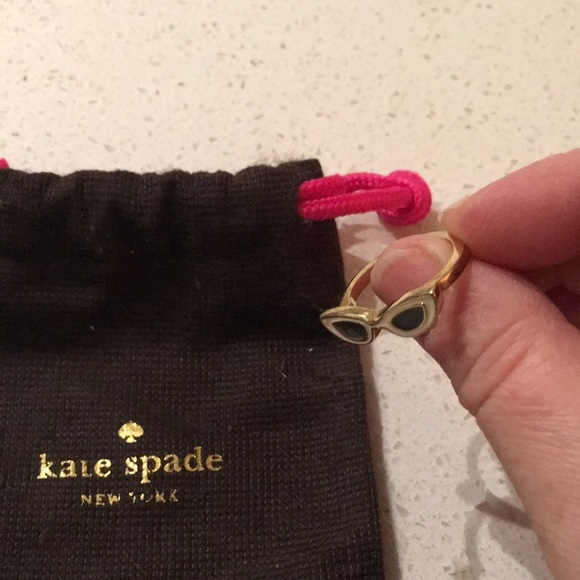 Kate Spade sunglasses ring - Picture 5 of 6
